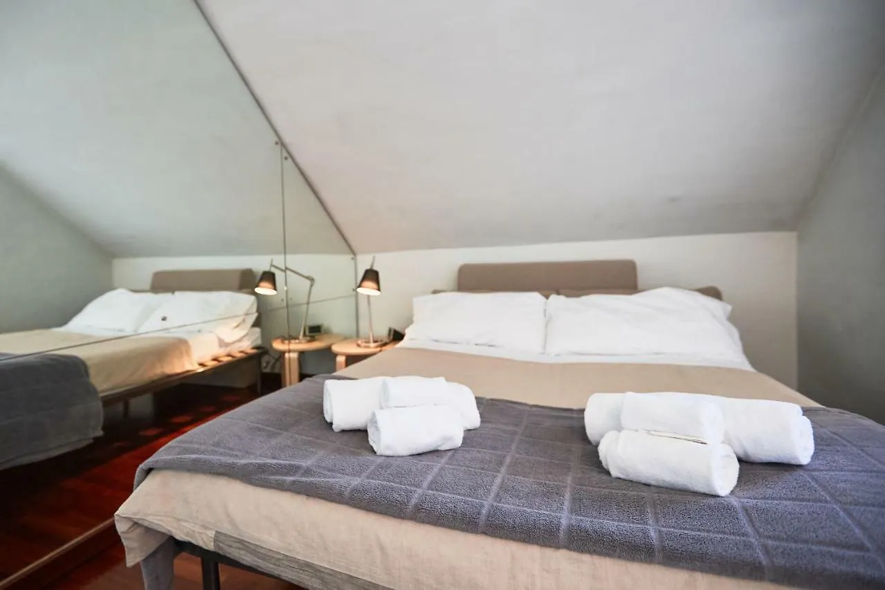 Guesthost - Studio Con Balcone Per 2 Persone 0*, Milan Italy
